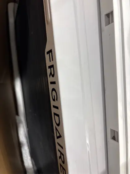 Frigidaire 500-sq ft Window Air… — Photo 8