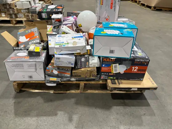 Home Depot lighting lot — Photo 3
