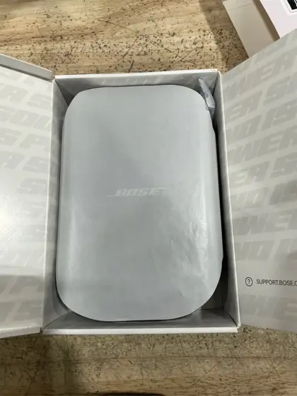 Bose QuietComfort Headphones with Active… — Photo 6