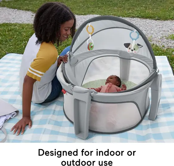 Fisher-Price Portable Bassinet and Play… — Photo 3