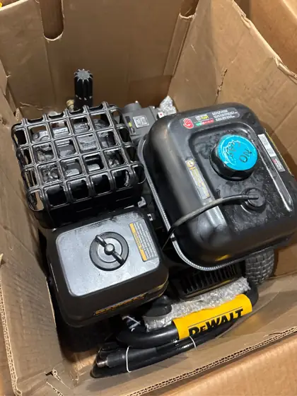 DEWALT 4400 PSI 4.0 GPM… — Photo 4