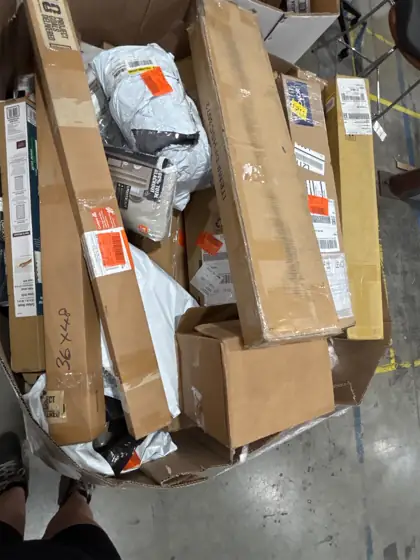Home Depot blinds/curtains lot- sizes… — Photo 2