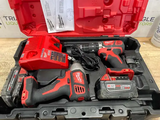 Milwaukee Electric - M18 Fuel.… — Photo 2