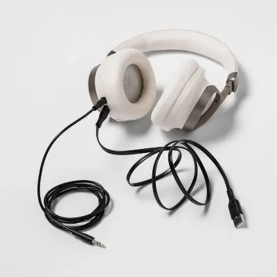 heyday Active Noise Cancelling Over-Ear… — Photo 2