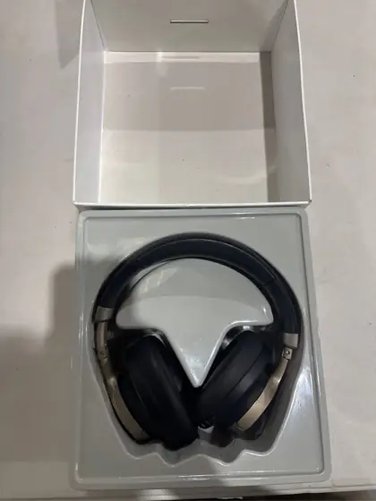 Heyday Active Noise Cancelling Over-Ear… — Photo 3