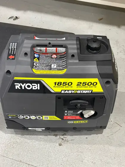 2500-Watt Recoil Start Gas Powered… — Photo 5