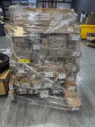 Pallet of assorted faux wood… — Photo 1