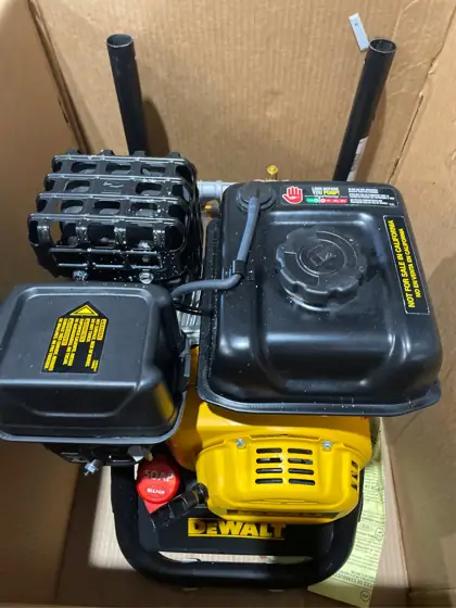 DEWALT 3400 PSI 2.5 GPM… — Photo 4