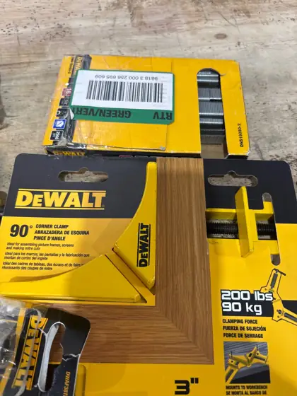 DeWalt lot — Photo 3