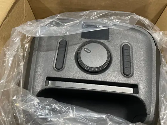 Super Bass Jobsite Speaker — Photo 5