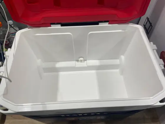 Igloo 60-Quart Rolling Ice Chest… — Photo 4