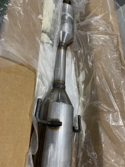 Catalytic Converter Compatible with Hyundai… — Photo 5