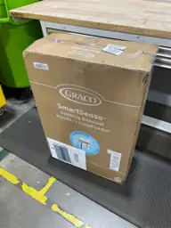 Graco SmartSense Bassinet Detects and… — Photo 3
