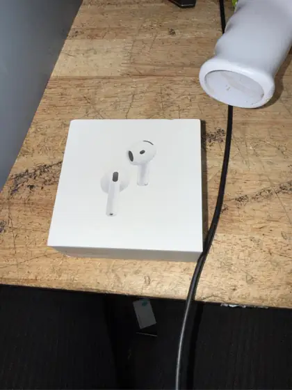Apple AirPods 4 Wireless Earbuds… — Photo 3