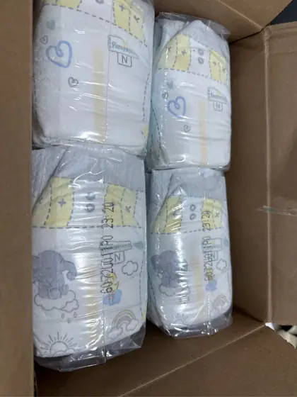 Pampers Swaddlers Newborn Diapers, Size… — Photo 4