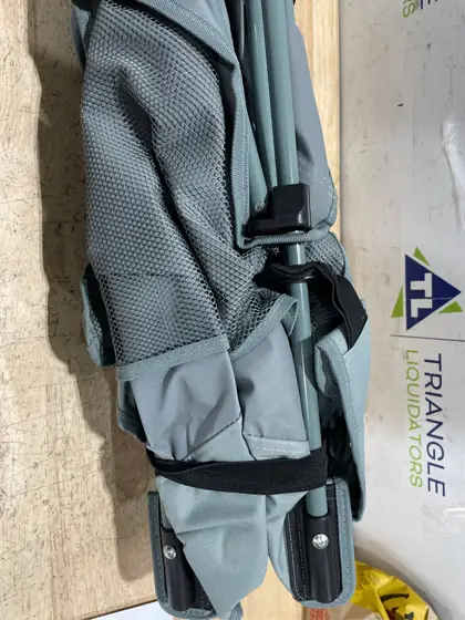 2-in-1 Reclining Camping Chair — Photo 5
