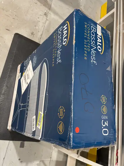 HALO BassiNest Connected Swivel Sleeper… — Photo 3