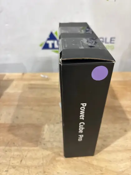 Portable Jump Starter with Air… — Photo 4