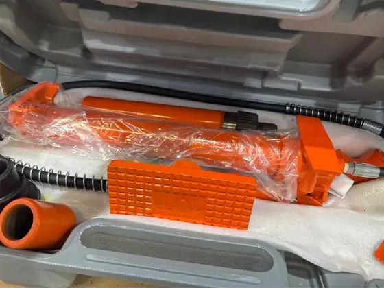 10 Ton Porta Power Kit,… — Photo 3