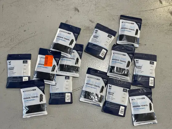 Mission Cooling Essential Hoodie '26… — Photo 3