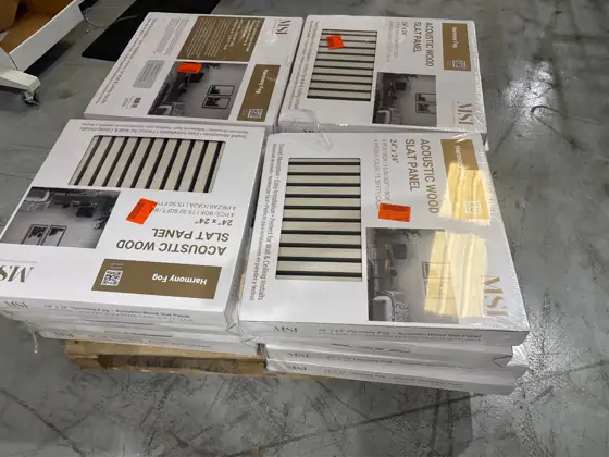 x19 cases Gray Wood Slat… — Photo 3