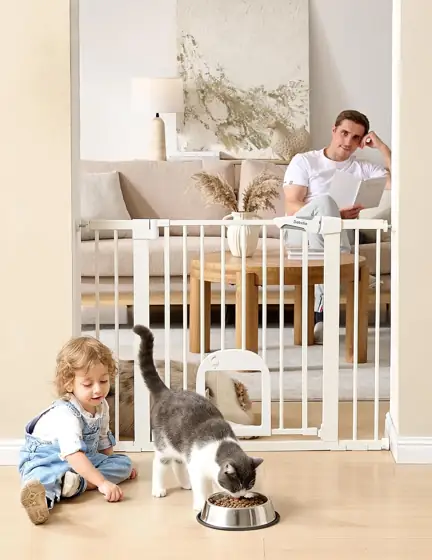 Babelio Dog Gate with Adjustable… — Photo 1