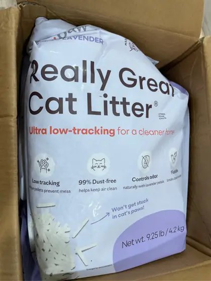 Tuft & Paw Cat Litter… — Photo 4