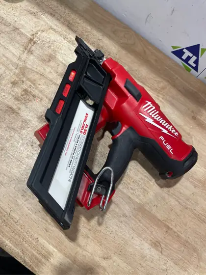 Milwaukee M18 FUEL 18 Volt… — Photo 4