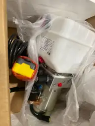 Dump Trailer Power Unit with… — Photo 2