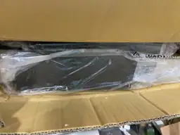 Presentation 18 in. W x… — Photo 4