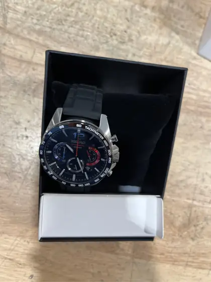 Seiko Men's Stainless Steel &… — Photo 4