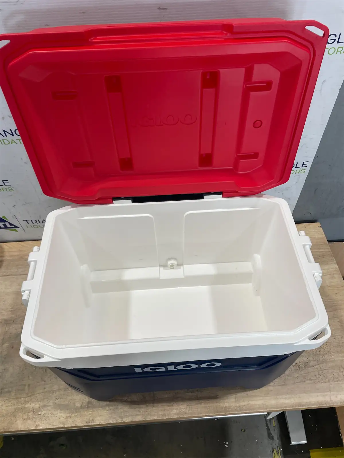 Igloo 60-Quart Sunset Roller Cooler… — Photo 1