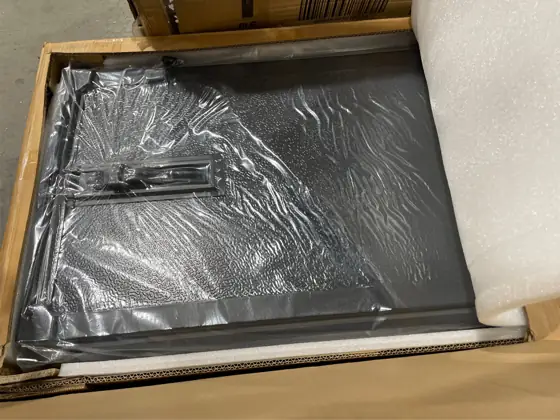 Hard Four-Fold Tonneau Cover for… — Photo 4