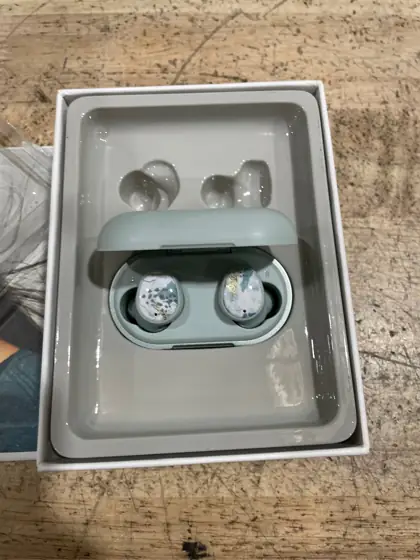 heyday Wireless Active Noise Canceling… — Photo 4