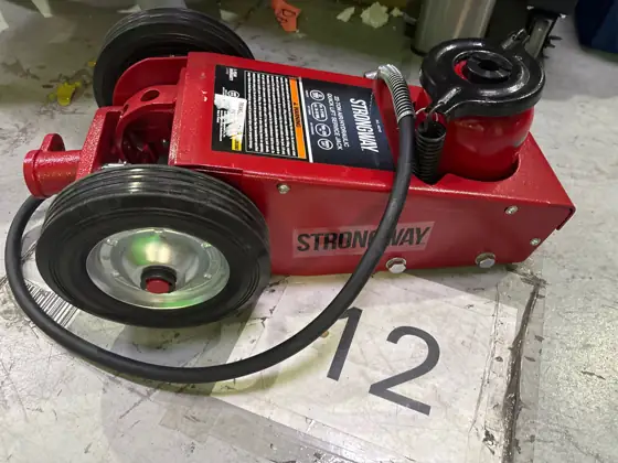 AFF Air/Hydraulic Axle Floor Jack… — Photo 4