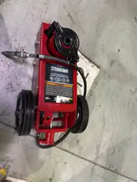AFF Air/Hydraulic Axle Floor Jack… — Photo 5