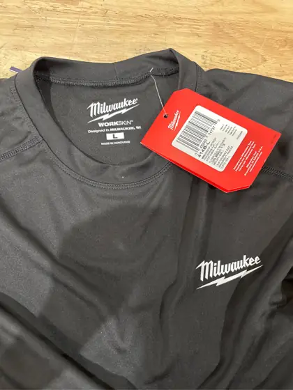 Milwaukee Workskin L Short Sleeve… — Photo 4