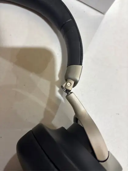 Heyday Active Noise Cancelling Over-Ear… — Photo 4