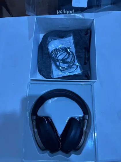Heyday Active Noise Cancelling Over-Ear… — Photo 3