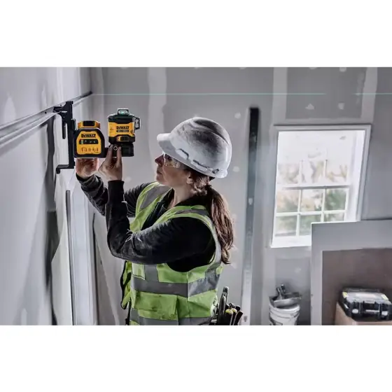 20V/12V Lithium-Ion Cross-Line Laser Level… — Photo 2