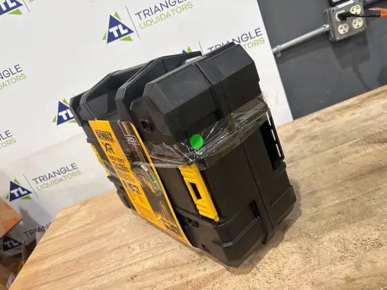 20V/12V Lithium-Ion Cross-Line Laser Level… — Photo 6