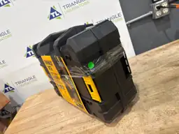 20V/12V Lithium-Ion Cross-Line Laser Level… — Photo 6