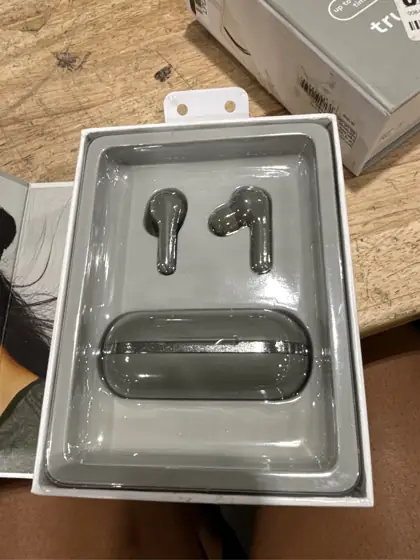 True Bluetooth Wireless Earbuds -… — Photo 4