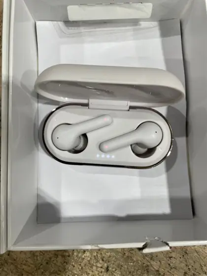 True Bluetooth Wireless Earbuds -… — Photo 4