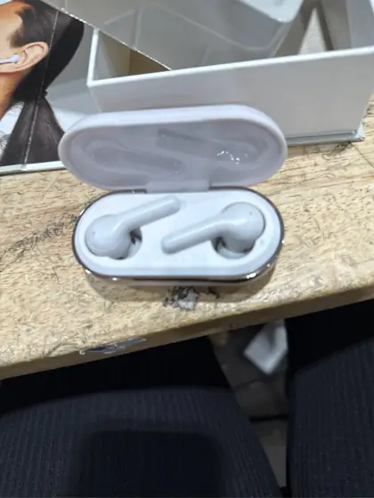 Heyday True Wireless Earbuds -… — Photo 3