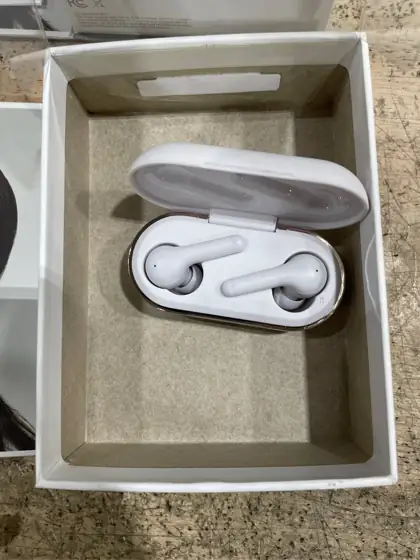 Heyday True Wireless Earbuds -… — Photo 2