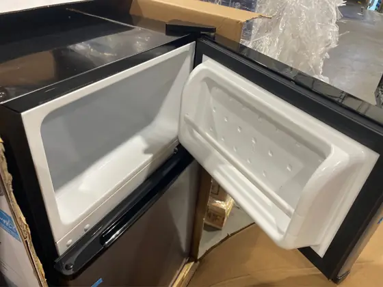Mainstays 3.2 cu ft 2-Door… — Photo 4