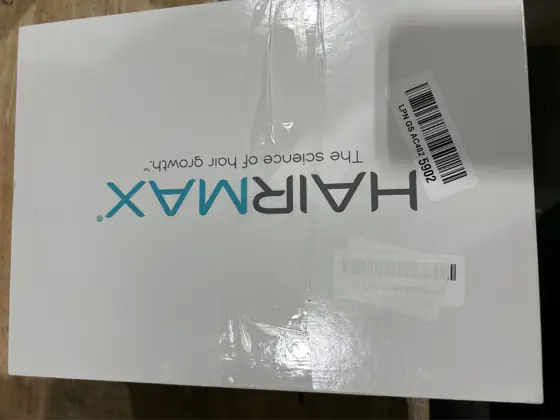 HairMax Ultima 12 LaserComb Hair — Photo 3