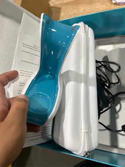 HairMax Ultima 12 LaserComb Hair — Photo 4