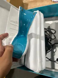 HairMax Ultima 12 LaserComb Hair — Photo 4
